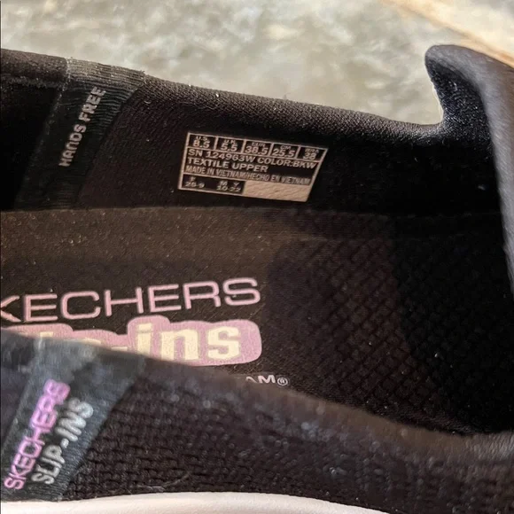 Like new Skechers | Go Walk Slip-Ins | Size 8 1/2 - Picture 9 of 16